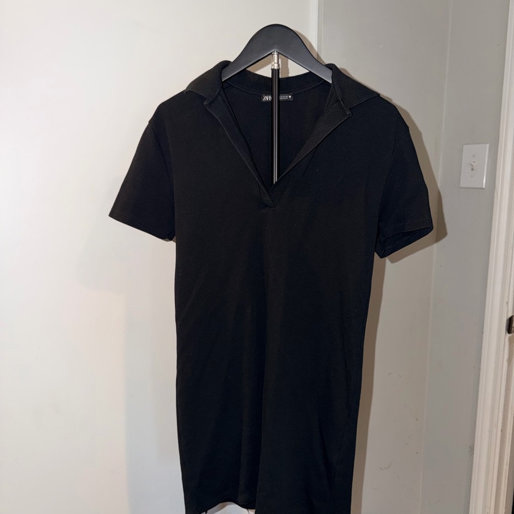Zara Black V-Neck Short-Sleeve Polo
